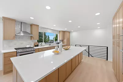 1934 E Severn Dr, Holladay, UT 84124 - Photo 9