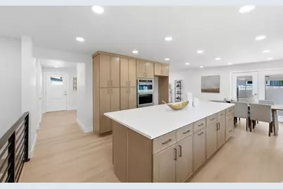 1934 E Severn Dr, Holladay, UT 84124 - Photo 11