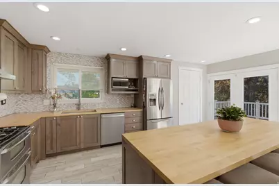 10754 S 1225 E, Sandy, UT 84094 - Photo 9