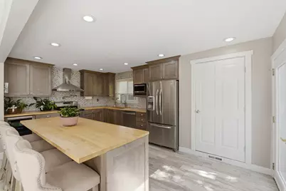 10754 S 1225 E, Sandy, UT 84094 - Photo 7