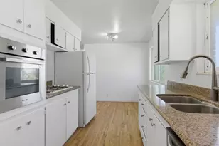 473 E 1650 S, Bountiful, UT 84010 - Photo 11