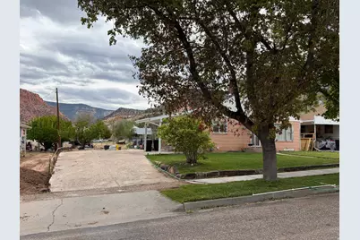 299 S 300 E, Cedar City, UT 84720 - Photo 3