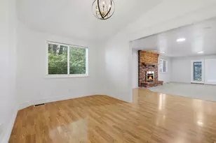 18 W 900 N, Bountiful, UT 84010 - Photo 11