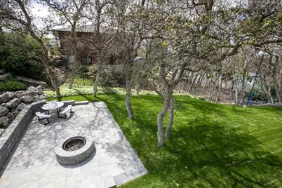 1488 E Vineyard Dr, Bountiful, UT 84010 - Photo 55