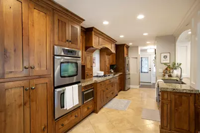 1488 E Vineyard Dr, Bountiful, UT 84010 - Photo 11