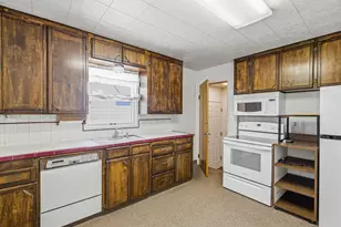 1869 S 200 E, Salt Lake City, UT 84115 - Photo 17