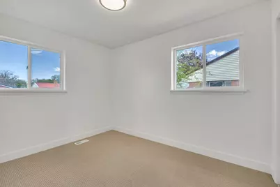 5889 S 2600 W, Roy, UT 84067 - Photo 7