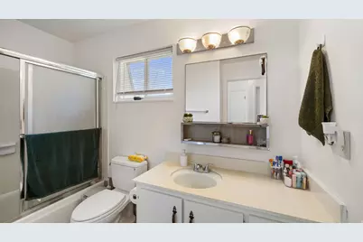 558 W 400 N, Orem, UT 84057 - Photo 23
