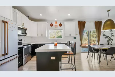 253 N 240 E, Vineyard, UT 84059 - Photo 13