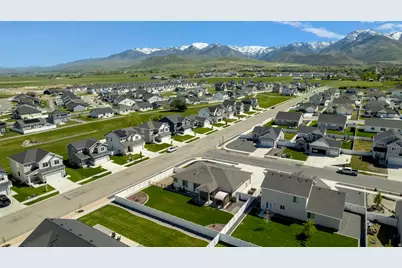 437 N 770 W, Smithfield, UT 84335 - Photo 41
