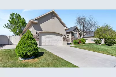 1602 W Renaissance Way, Springville, UT 84663 - Photo 1
