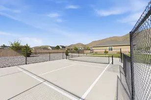 3610 N Stallion St, Eagle Mountain, UT 84005 - Photo 25