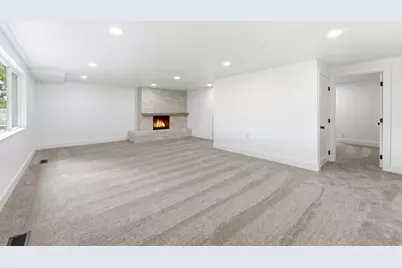 871 N Bonita Way E, Centerville, UT 84014 - Photo 25
