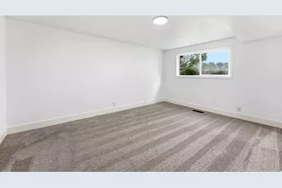 871 N Bonita Way E #19, Centerville, UT 84014 - Photo 17