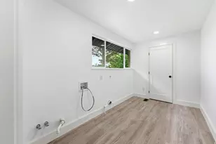 871 N Bonita Way E, Centerville, UT 84014 - Photo 11