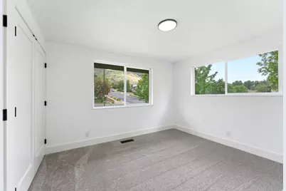 871 N Bonita Way E #19, Centerville, UT 84014 - Photo 37