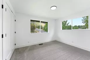 871 N Bonita Way E, Centerville, UT 84014 - Photo 37