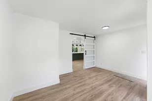 871 N Bonita Way E, Centerville, UT 84014 - Photo 25
