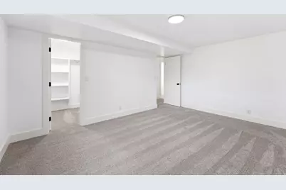871 N Bonita Way E, Centerville, UT 84014 - Photo 41
