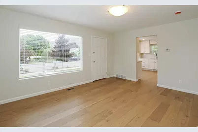 3010 E 3345 S, Salt Lake City, UT 84109 - Photo 11
