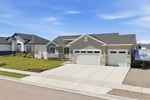 1195 N 640 E, Tooele, UT 84074 - Photo 43