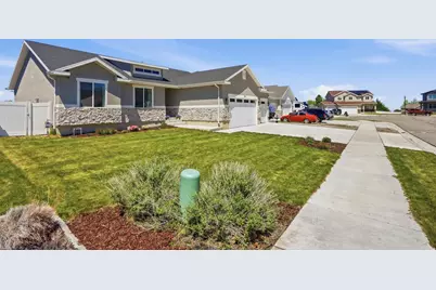 1195 N 640 E, Tooele, UT 84074 - Photo 3