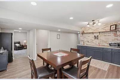 1195 N 640 E, Tooele, UT 84074 - Photo 27
