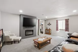 1195 N 640 E, Tooele, UT 84074 - Photo 29