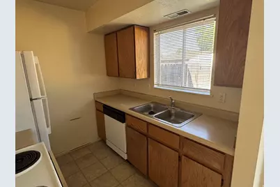 241 E Crestone #C, Salt Lake City, UT 84115 - Photo 7