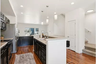 871 W Soville Ct, Midvale, UT 84047 - Photo 13