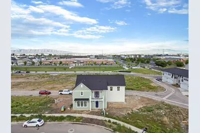720 S Harrison Dr, Springville, UT 84663 - Photo 5