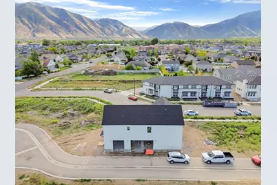 720 S Harrison Dr, Springville, UT 84663 - Photo 9