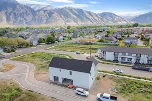 720 S Harrison Dr, Springville, UT 84663 - Photo 11