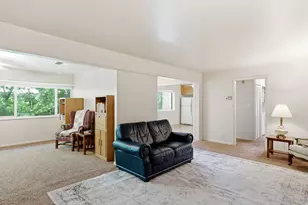 1154 E 2700 S, Salt Lake City, UT 84106 - Photo 19
