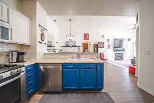986 N Shetland Ln W, Farmington, UT 84025 - Photo 3
