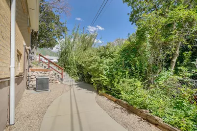 4120 S 3340 E, Holladay, UT 84124 - Photo 25