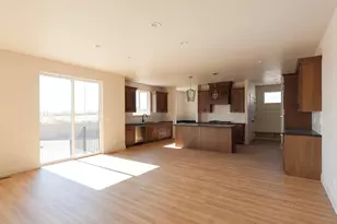 8569 S Maple Water Dr W, West Jordan, UT 84081 - Photo 5