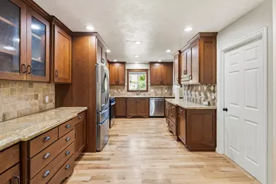 331 N 1100 E, Orem, UT 84097 - Photo 9