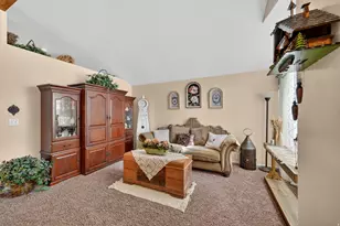 6621 S 1540 E, Uintah, UT 84405 - Photo 15