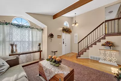 6621 S 1540 E, Uintah, UT 84405 - Photo 7