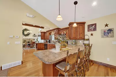 6621 S 1540 E, Uintah, UT 84405 - Photo 15