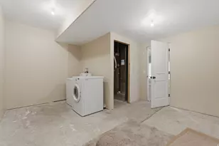 2894 S Fox Pointe Dr W, Saratoga Springs, UT 84045 - Photo 45