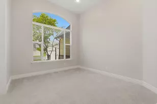 2894 S Fox Pointe Dr W, Saratoga Springs, UT 84045 - Photo 9