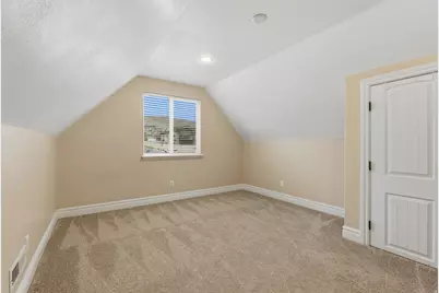 2894 S Fox Pointe Dr W, Saratoga Springs, UT 84045 - Photo 29