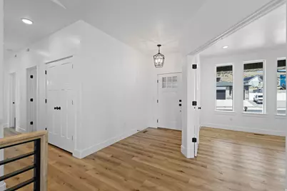 2228 E Grenada Ln, Eagle Mountain, UT 84005 - Photo 5