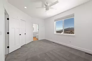 2228 E Grenada Ln, Eagle Mountain, UT 84005 - Photo 27