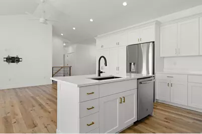 2228 E Grenada Ln, Eagle Mountain, UT 84005 - Photo 19