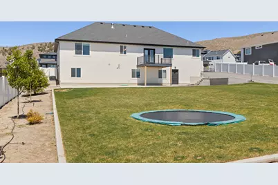2228 E Grenada Ln, Eagle Mountain, UT 84005 - Photo 39