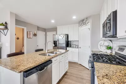 13047 S Padstow Ln, Herriman, UT 84096 - Photo 9