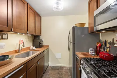 5565 S Willow Lane Ln E #A, Murray, UT 84107 - Photo 5